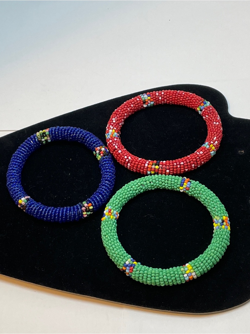 3 Native American Style Seed Bead Bangle Bracelets Tribal Ethnic Red Green Blue